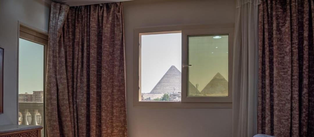 Apartment شقه فندقيه فاخره رؤية مفتوحه للأهرامات *